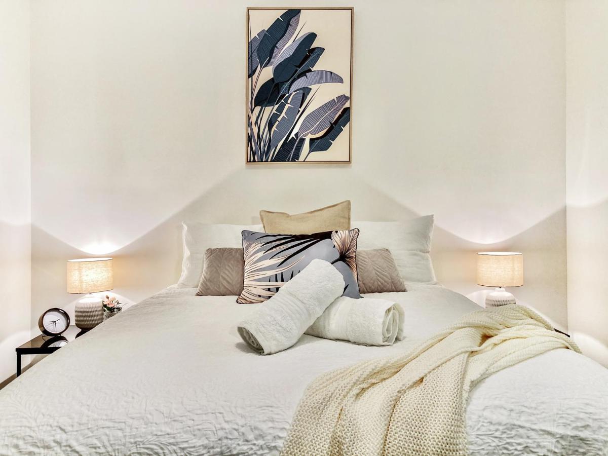 Amazing River View - 3 Bedroom Apartment - Brisbane Cbd - Netflix - Fast Wifi - Carpark Exterior photo